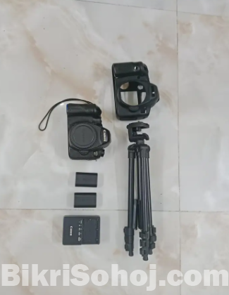 Canon 6d sathe 75-300mm lens.no shadow